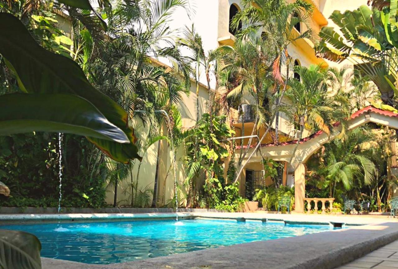 Hotel Sol Del Pacifico Lázaro Cárdenas Esterno foto