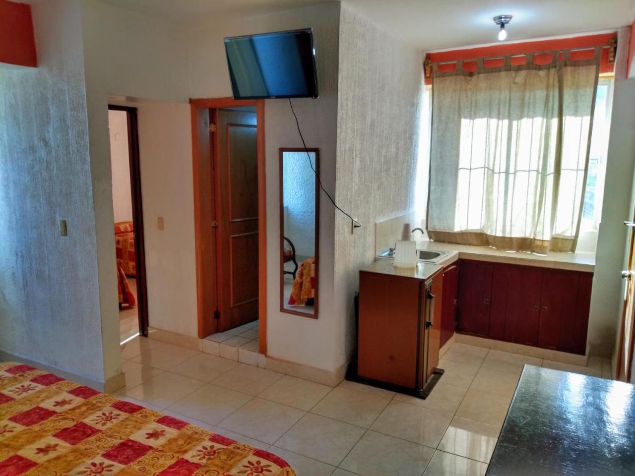 Hotel Sol Del Pacifico Lázaro Cárdenas Esterno foto