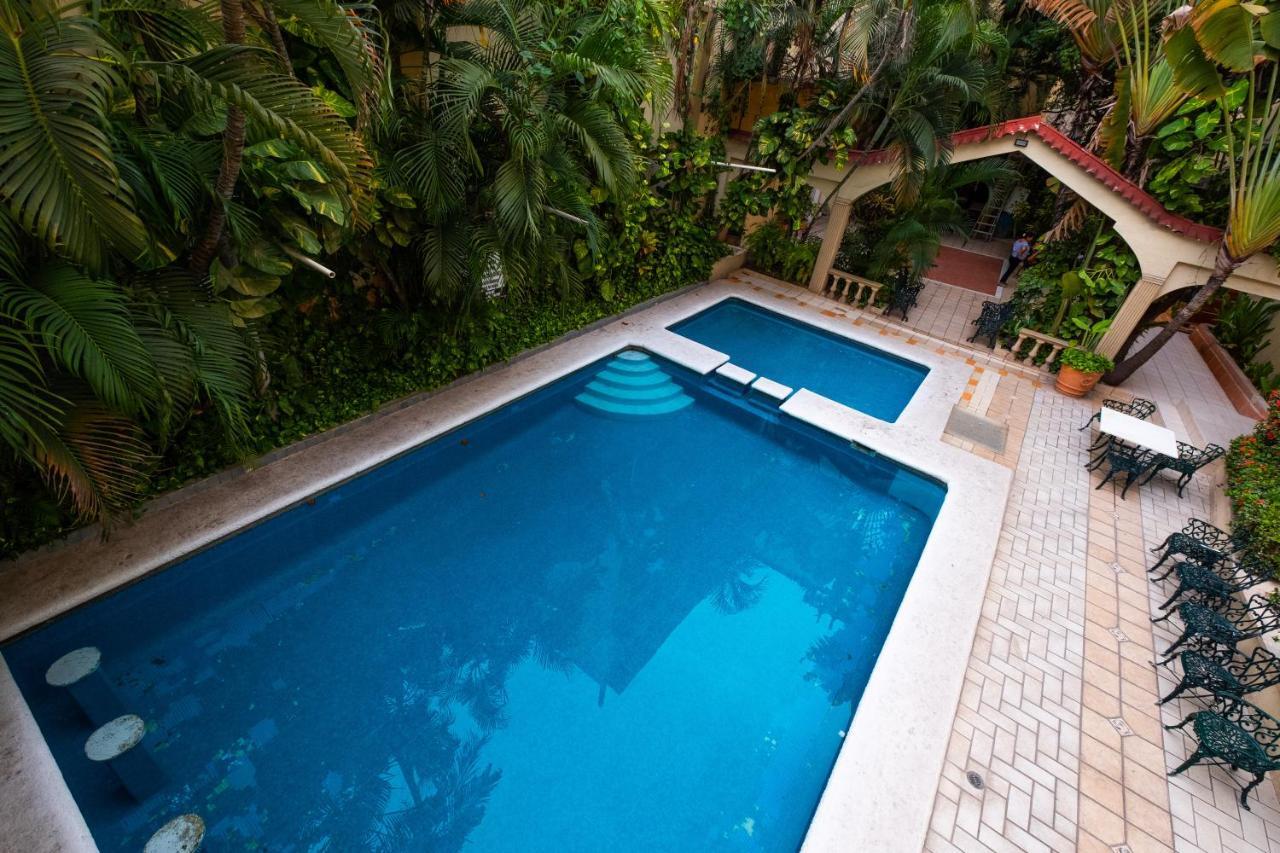Hotel Sol Del Pacifico Lázaro Cárdenas Esterno foto