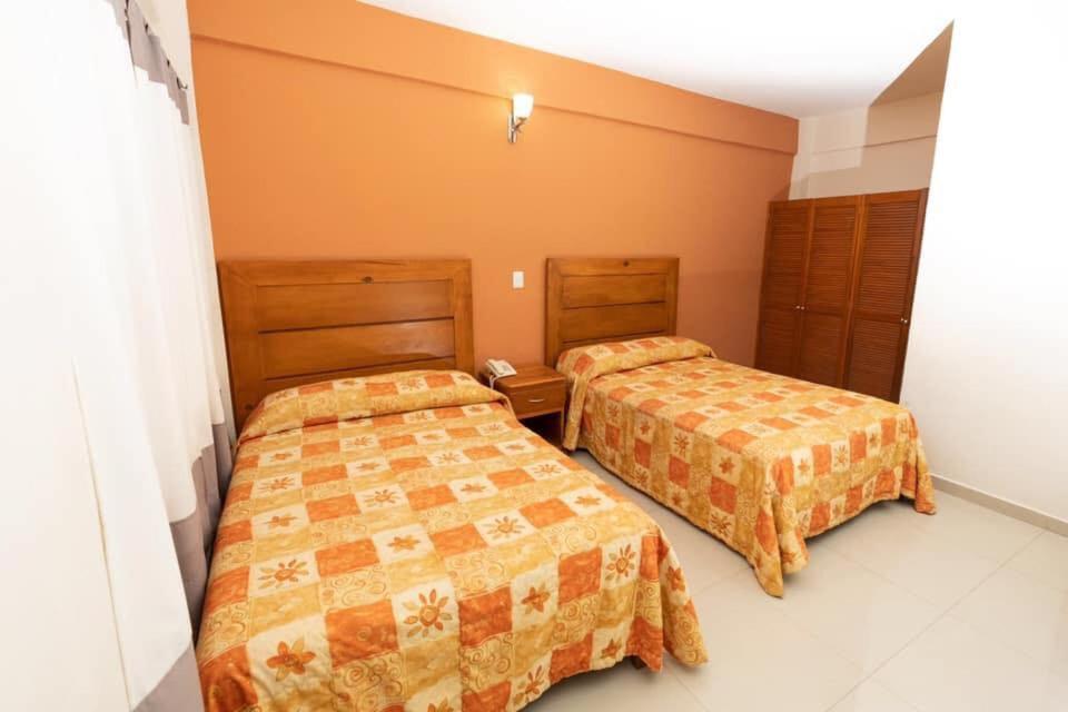 Hotel Sol Del Pacifico Lázaro Cárdenas Esterno foto